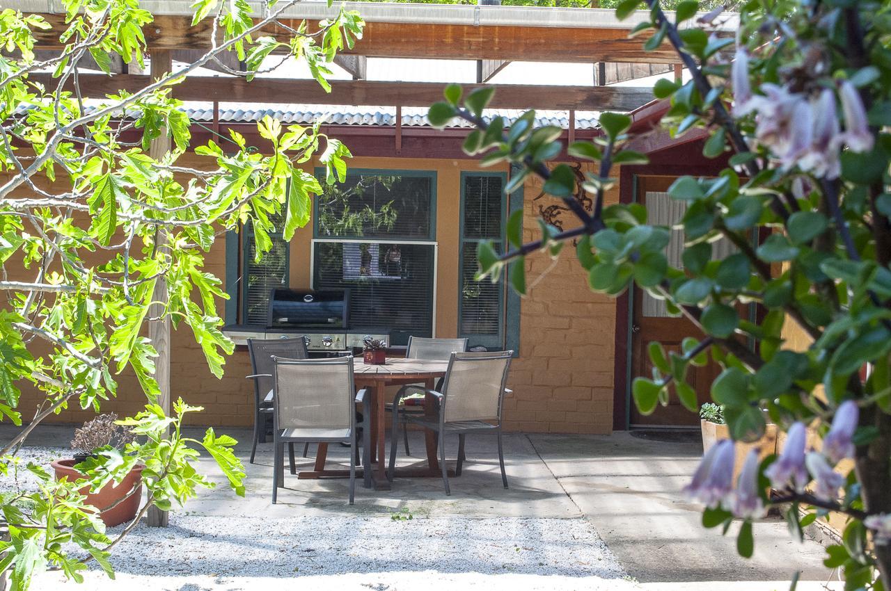 Trevalia Accommodation Penwortham 외부 사진