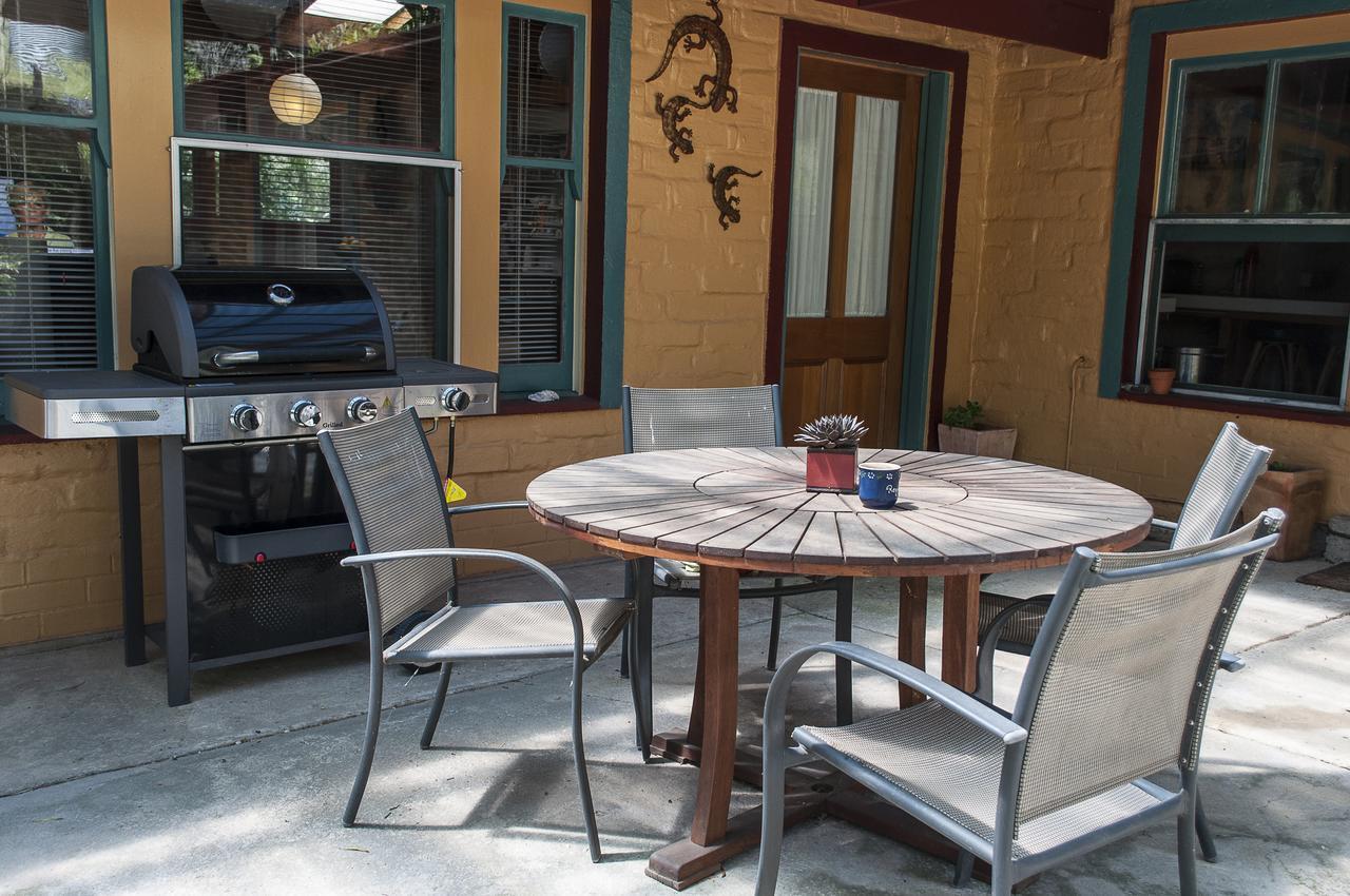 Trevalia Accommodation Penwortham 외부 사진